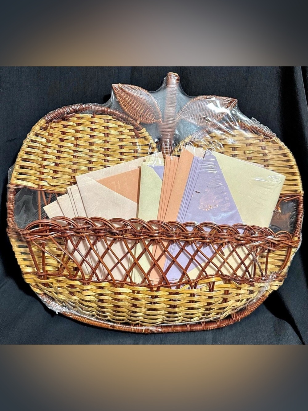 Vintage Apple-Shaped Wicker Wall Basket With Stationery Set